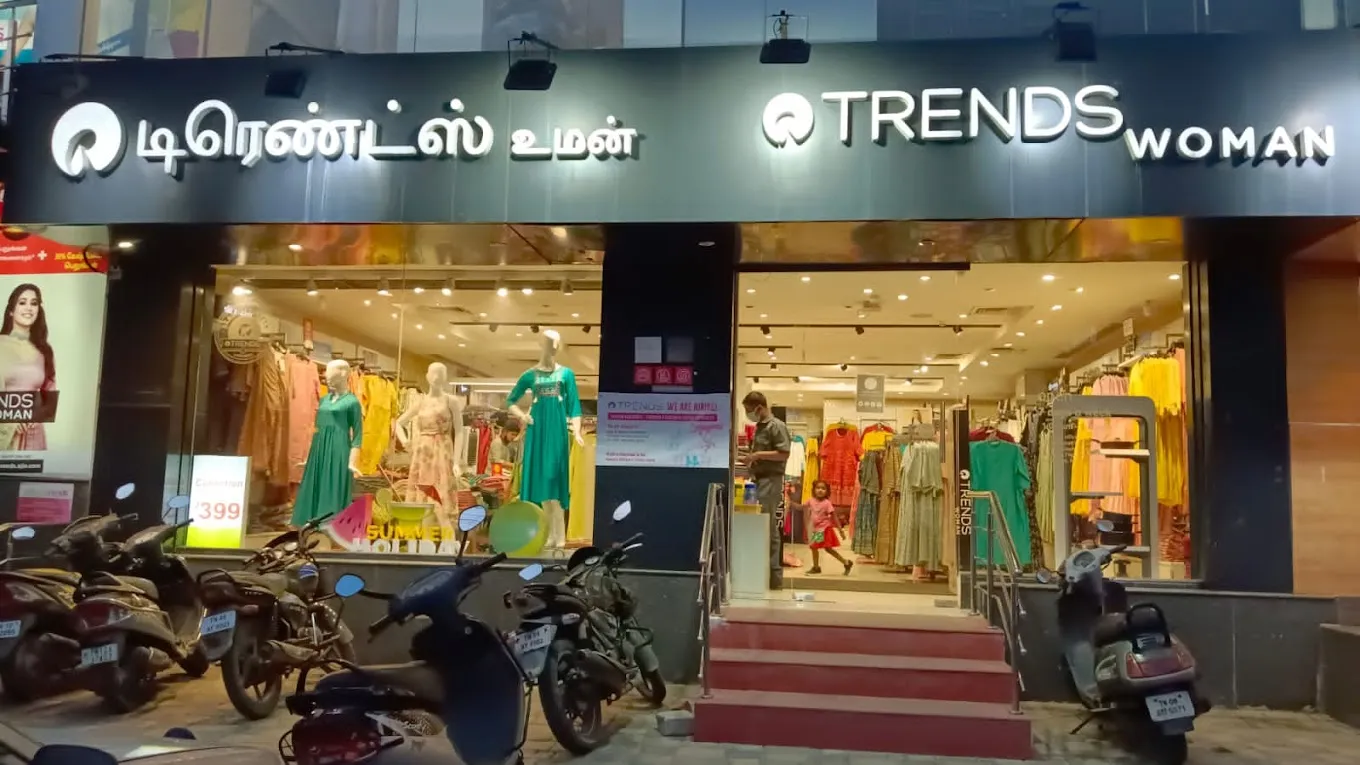TRENDS WOMAN